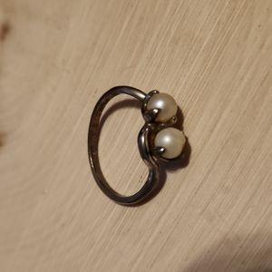 Lovely Delicate Sterling White Pearl Bead Look Ring Sz 8.5
